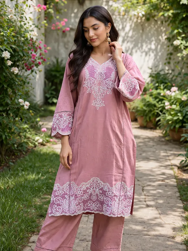 Dusty_Pink_Premium_Cotton_Kurti_With_Pant_And_Dupatta_Set_For_Women