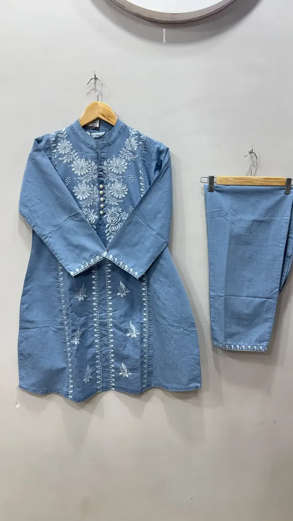 Blue_Floral_Embroidered_Kurti_Pant_Set