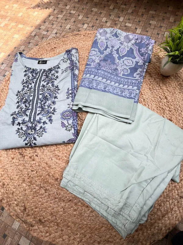 Light_Green_Premium_Cotton_Kurti_With_Pant_And_Dupatta_Set_For_Women
