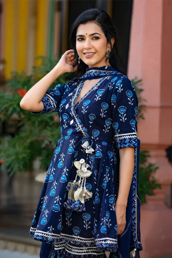 Blue_Premium_Cotton_Kurti_With_Pant_And_Dupatta_Set_For_Women