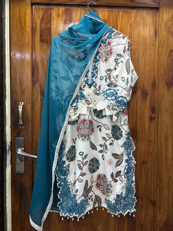 Ivory_And_Teal_Premium_Rayon_Kurti_With_Pant_And_Dupatta_Set_For_Women
