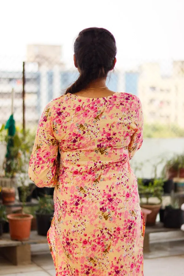 Multicolor_Premium_Cotton_Chikankari_Kurti_Pant_For_Women