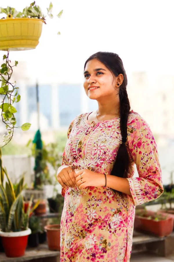 Multicolor_Premium_Cotton_Chikankari_Kurti_Pant_For_Women