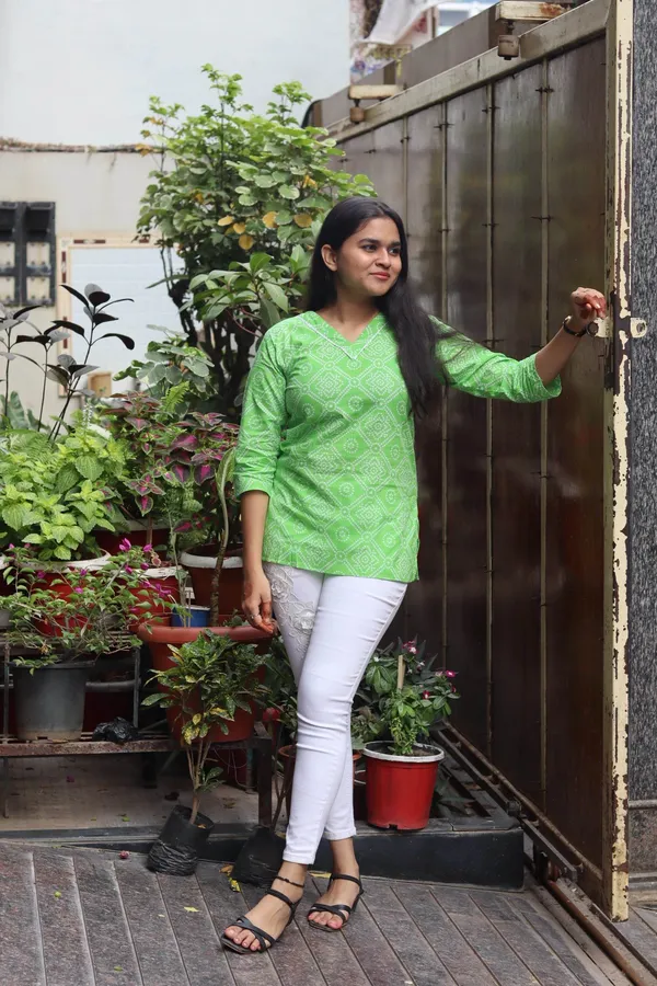 Green_Premium_Cotton_Top_For_Women