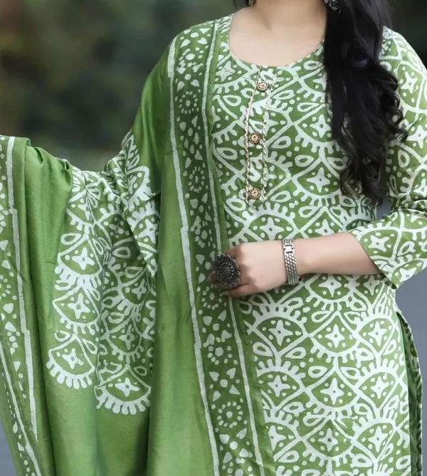 Green_Premium_Cotton_Kurti_With_Pant_And_Dupatta_Set_For_Women