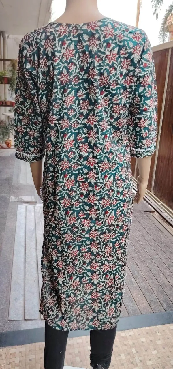Green_Floral_Printed_Cotton_Kurti