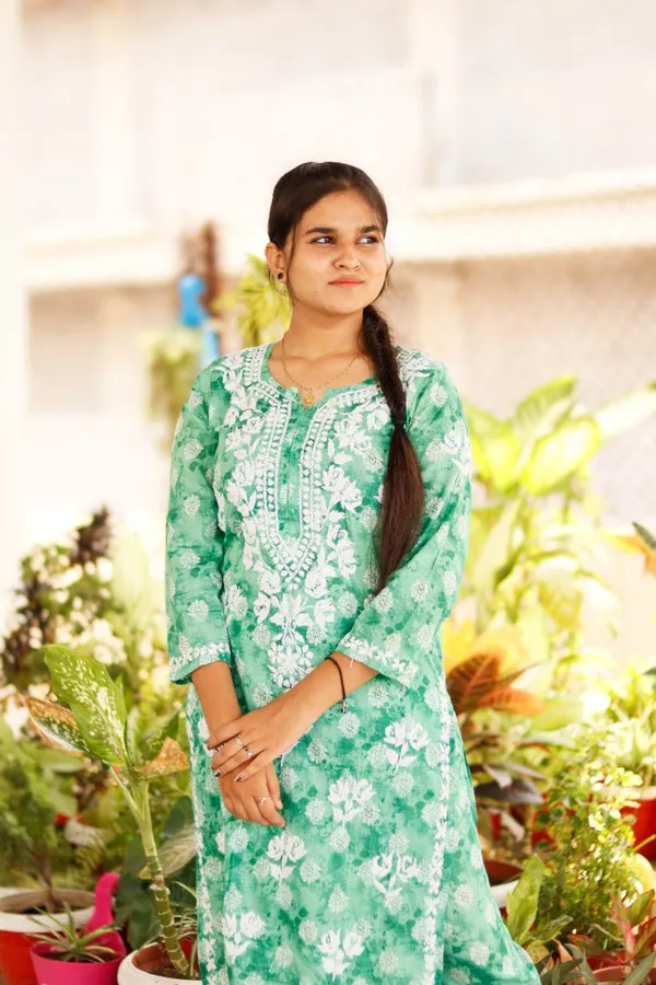 Green_Printed_Mal-Mal_Cotton_Chikankari_Kurti_With_Pant