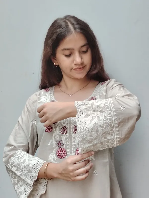Grey_Embroidered_Pakistani_Cord_Set