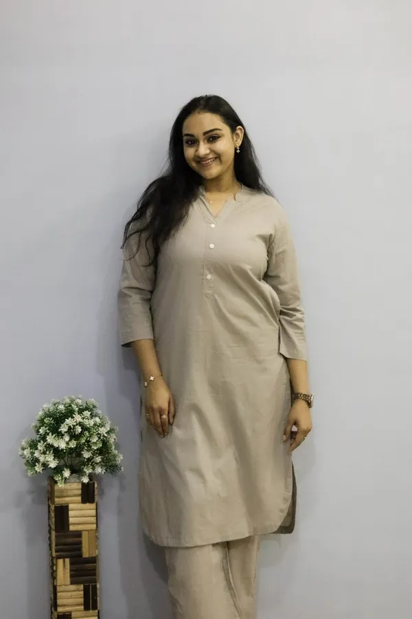 Grey_pure_cotton_kurti_pant_cord_set_with_pocket_for_working_women