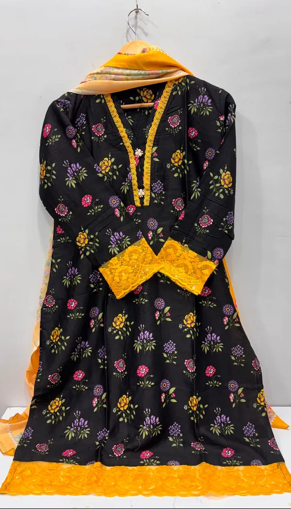 Black_And_Mustard_Premium_Rayon_Kurti_With_Pant_And_Dupatta_Set_For_Women