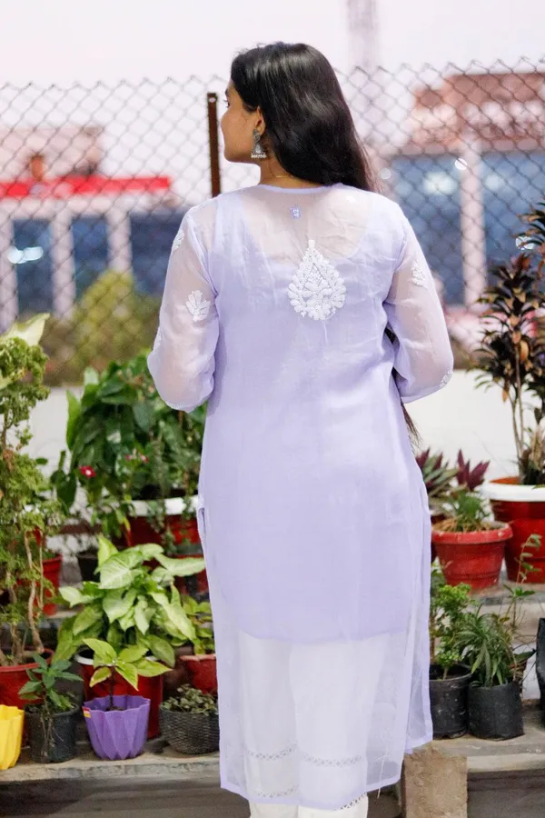 Lavender_Georgette_Chikan_Kari_Kurti