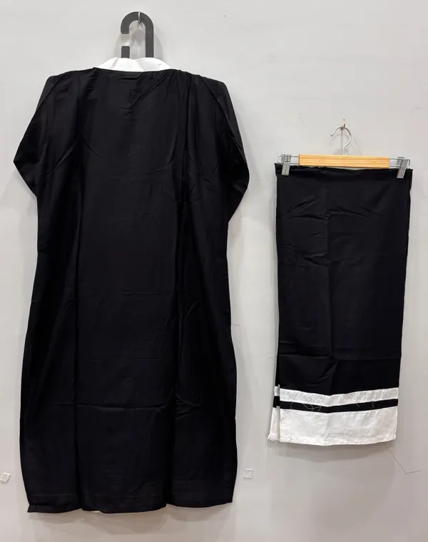 Black_Premium_Cotton_Kurti_With_Pant_And_Dupatta_Set_For_Women