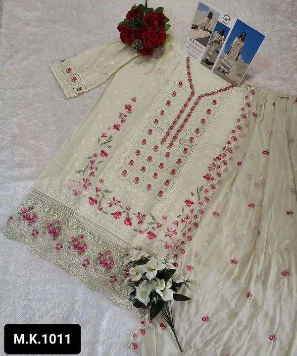 Pista_Green_Premium_Cotton_Kurti_With_Pant_And_Dupatta_Set_For_Women
