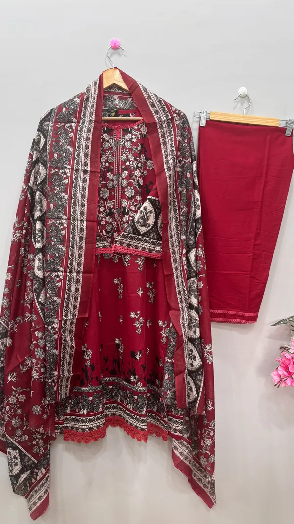 Maroon_Premium_Cotton_Kurti_With_Pant_And_Dupatta_Set_For_Women