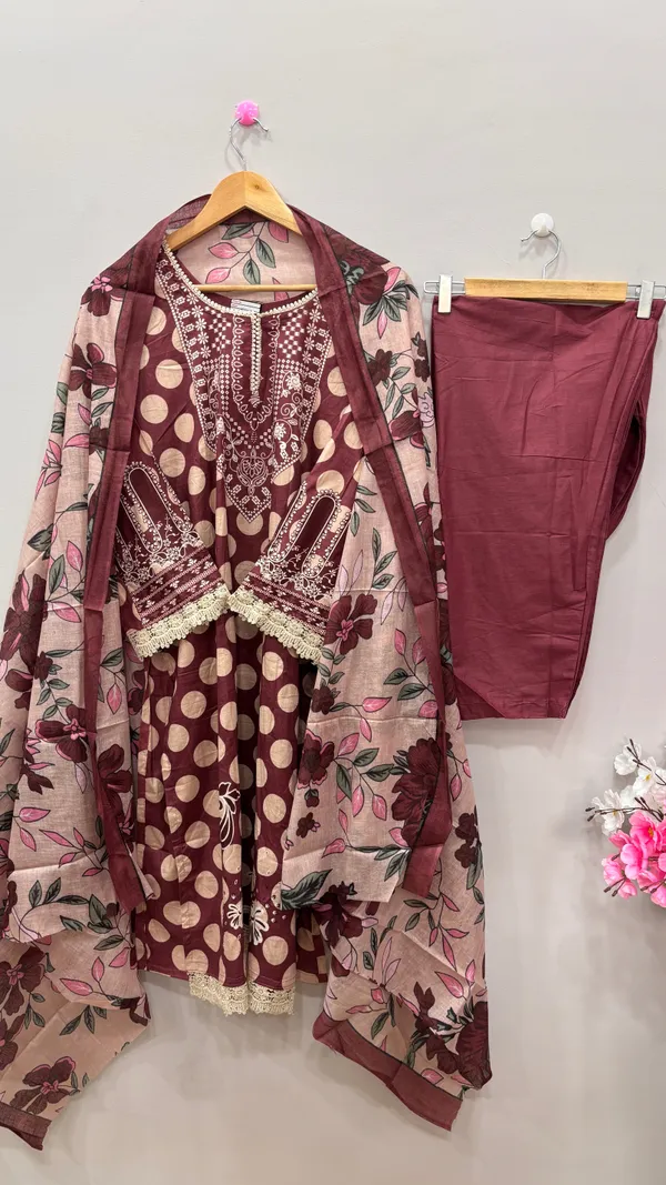 Maroon_Premium_Cotton_Kurti_With_Pant_And_Dupatta_Set_For_Women