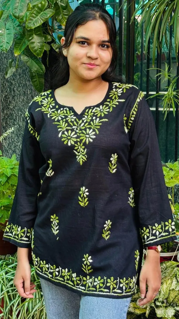 Black_And_Green_Premium_Cotton_Top_For_Women