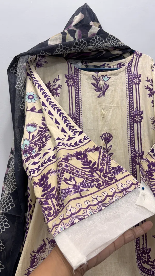 Ivory_And_Purple_Premium_Rayon_Kurti_With_Pant_And_Dupatta_Set_For_Women