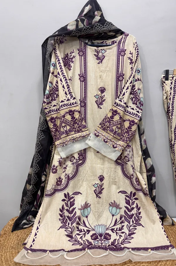 Ivory_And_Purple_Premium_Rayon_Kurti_With_Pant_And_Dupatta_Set_For_Women
