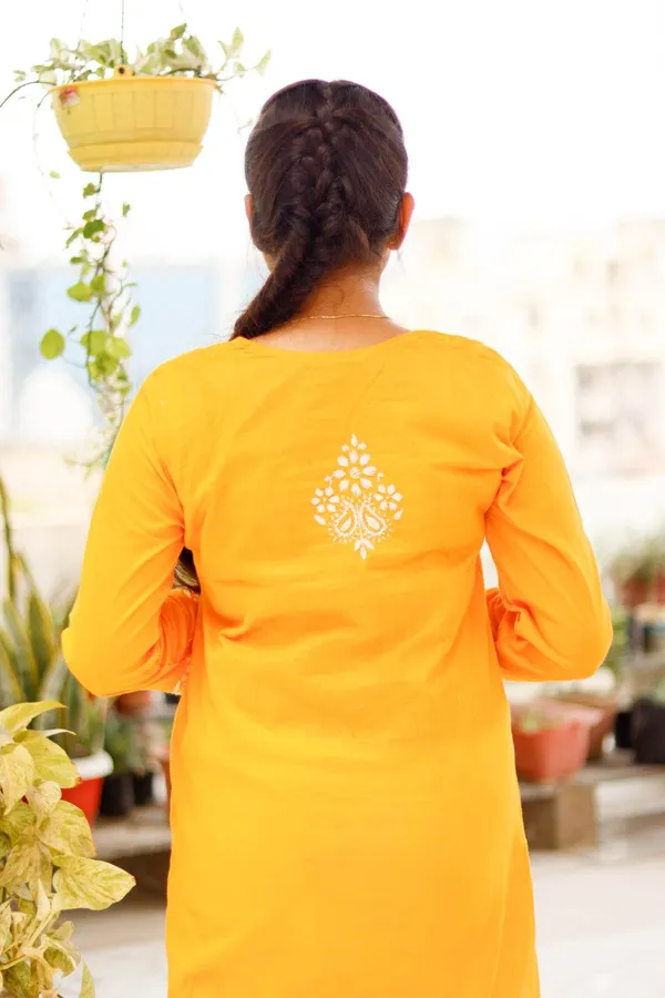 Mustard_Yellow_Cotton_Chikankari_Kurti_For_Women