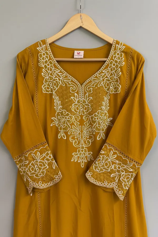 Mustard_And_Yellow_Premium_Cotton_Kurti_With_Pant_And_Dupatta_Set_For_Women
