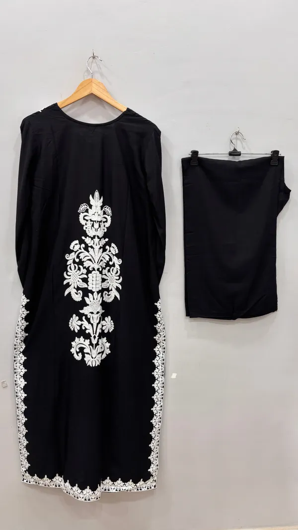 Black_Premium_Rayon_Kurti_With_Pant_And_Dupatta_Set_For_Women