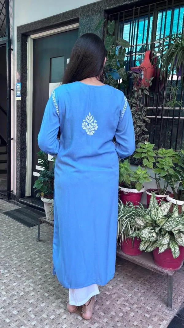 Noor-E-Lucknow_Sky_Blue_Chikankari_Kurti