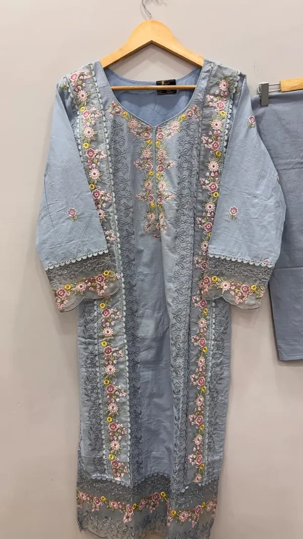 Grey_Premium_Rayon_Kurti_With_Pant_And_Dupatta_Set_For_Women