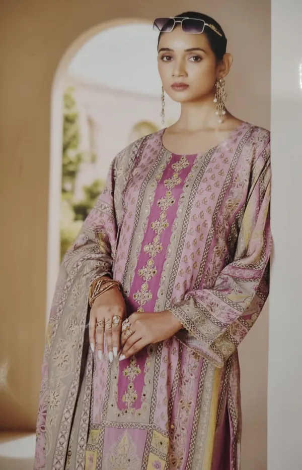 Pastel_Pink_Printed_Kurta_Pant_Set_with_Dupatta