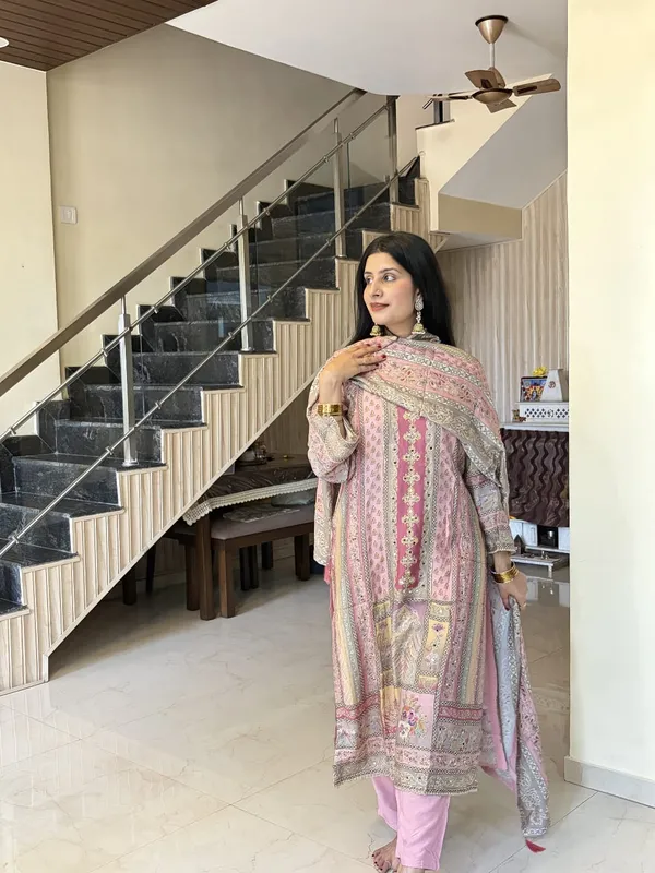 Pink_Premium_Pure_Muslin_Kurti_With_Pant_And_Dupatta_Set_For_Women