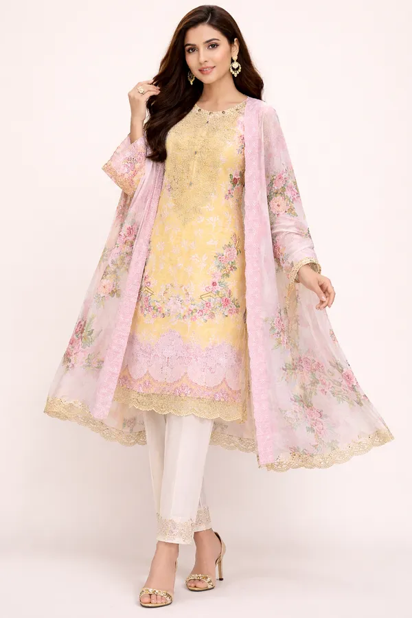 Pastel_Yellow_Floral_Pakistani_Suit_with_Dupatta