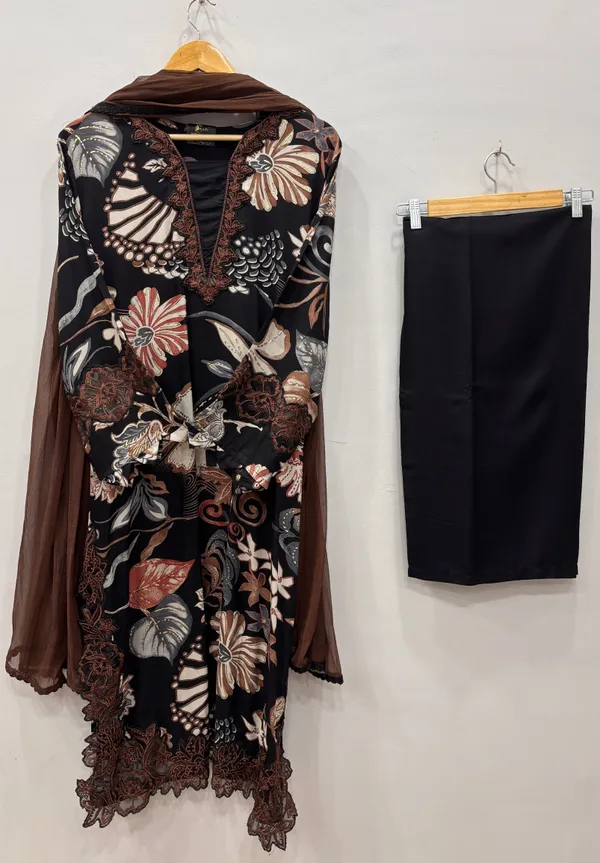 Black_Premium_Rayon_Kurti_With_Pant_And_Dupatta_Set_For_Women