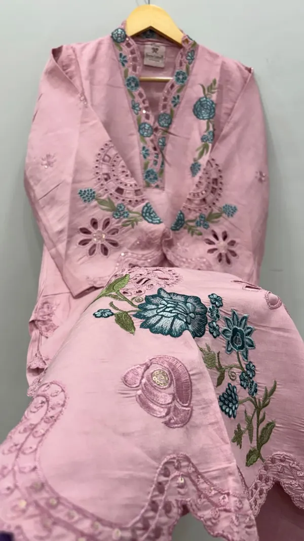 Pink_Premium_Rayon_Kurti_With_Pant_And_Dupatta_Set_For_Women