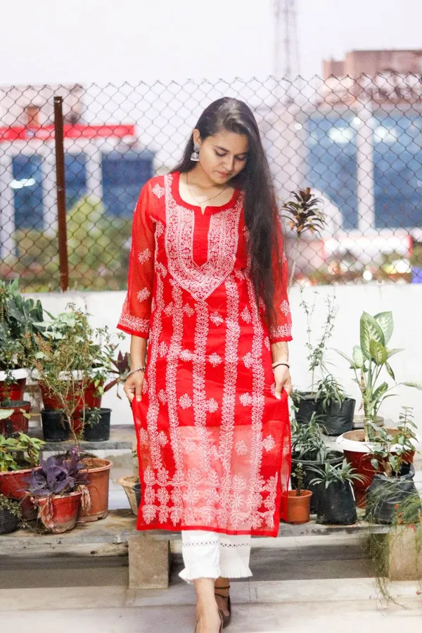 Red_Georgette_Chikan_Kari_Kurti_with_Inner_for_Women