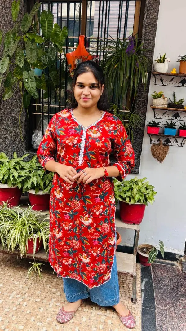 Red_And_Multicolor_Premium_Cotton_Kurti_For_Women