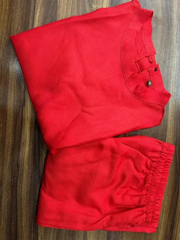 Red_Premium_Cotton_Kurti_Pant_For_Women