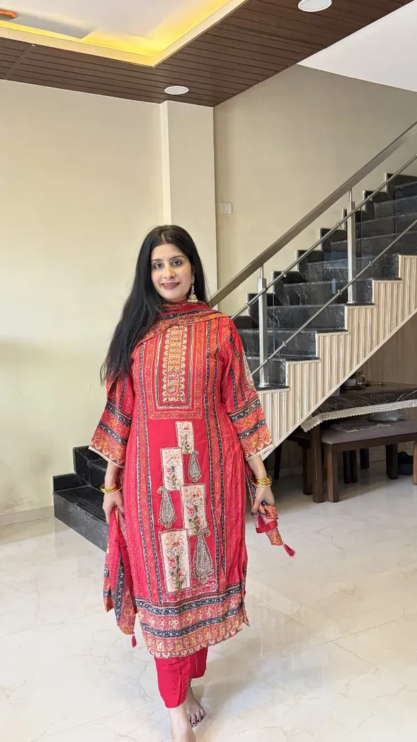 Red_Premium_Pure_Muslin_Kurti_With_Pant_And_Dupatta_Set_For_Women