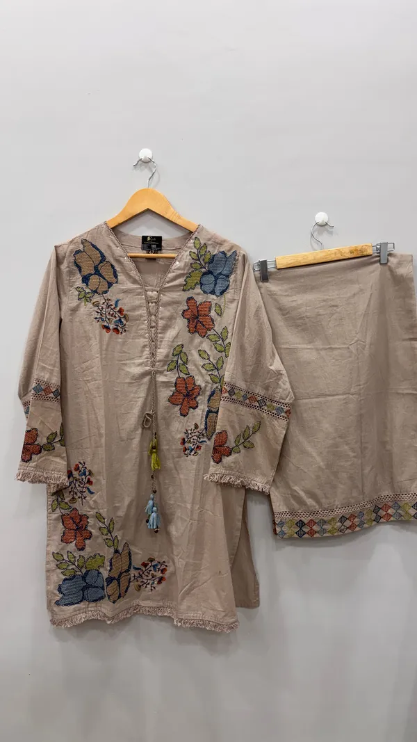 Blossom_Breeze_Kurti_Pant_Set