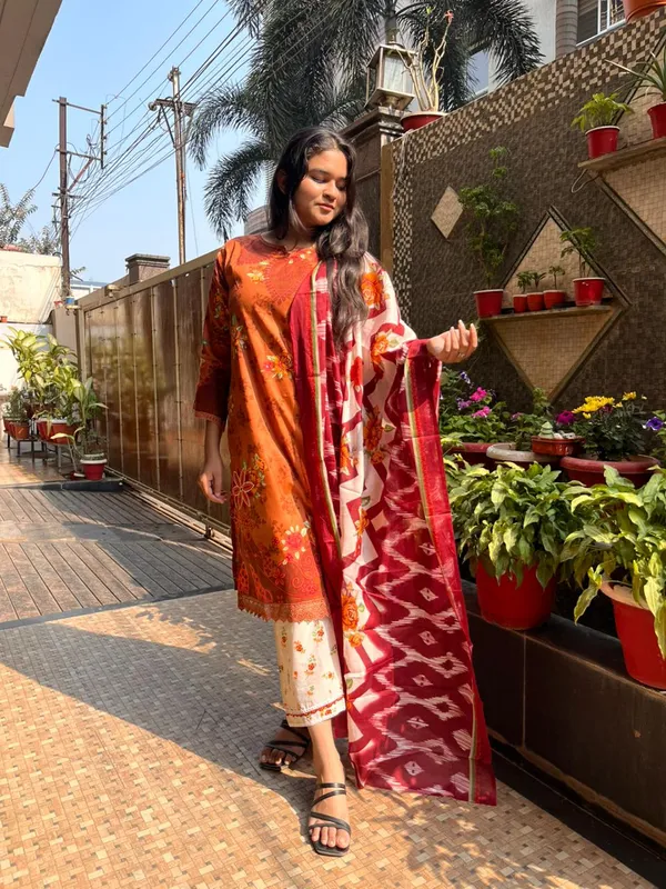 Rust_Premium_Cotton_Kurti_With_Pant_And_Dupatta_Set_For_Women