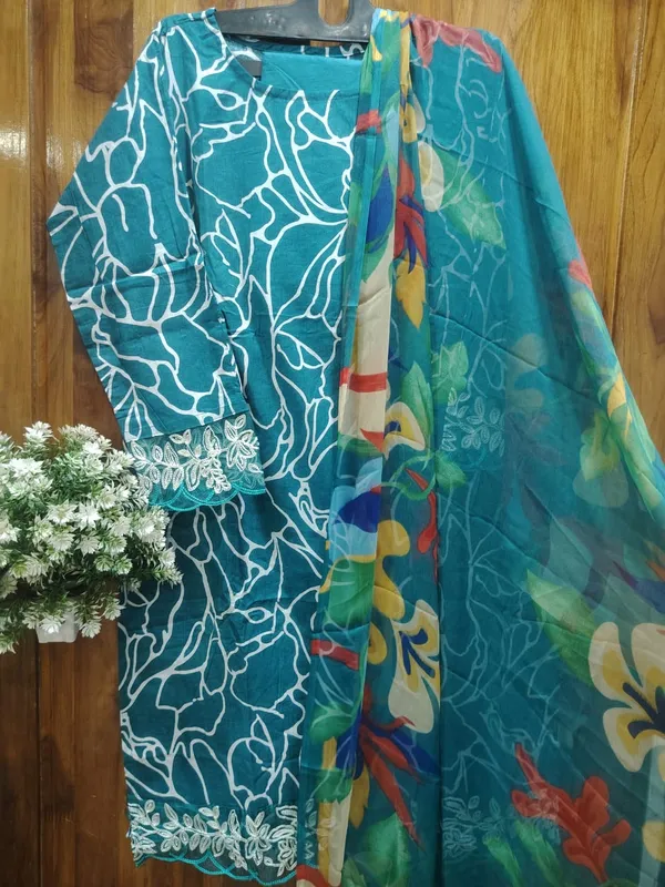 Sea_Green_Premium_Cotton_Kurti_With_Pant_And_Dupatta_Set_For_Women