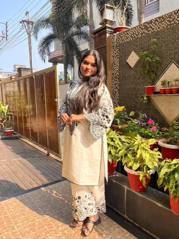 White_Premium_Cotton_Kurti_With_Pant_And_Dupatta_Set_For_Women