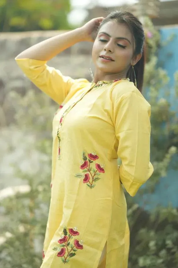 Yellow_Premium_Cotton_Kurti_For_Women