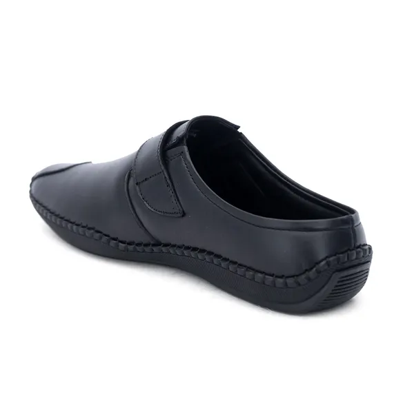 Black_Grain_Leather_Slip_On_Loafers_For_Men