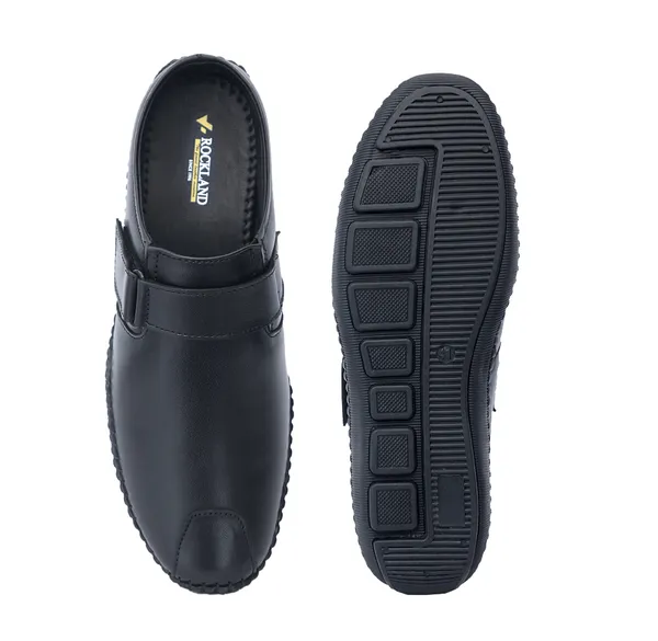 Black_Grain_Leather_Slip_On_Loafers_For_Men