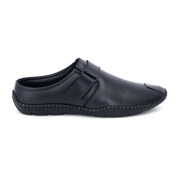 Black_Grain_Leather_Slip_On_Loafers_For_Men