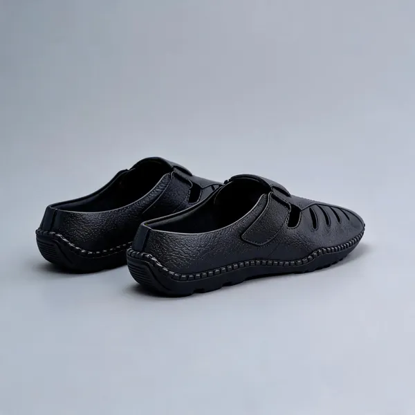 Black_Grain_Leather_Slip_On_Casual_Loafers_For_Men