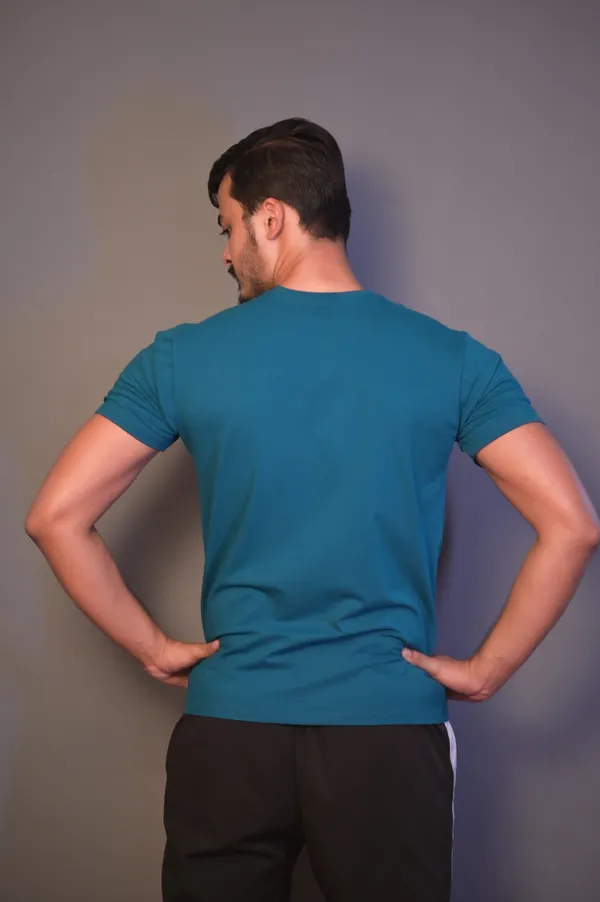 Aura_Active_Tee_&__Black_Shorts
