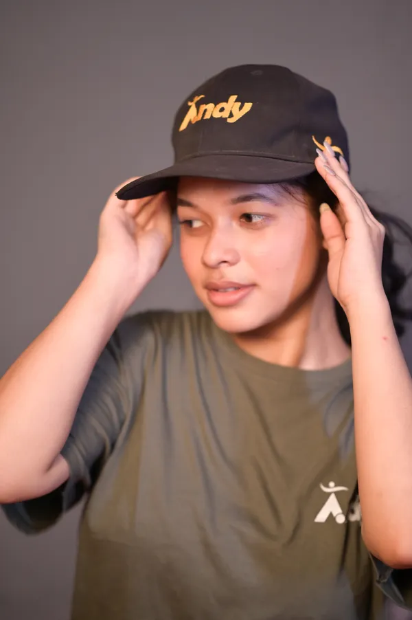 Black_Fabric_Casual_Baseball_Cap_for_Men_And_Women