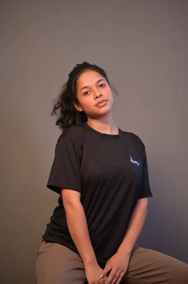 Black_Regular_Fit_T-Shirt_for_Women