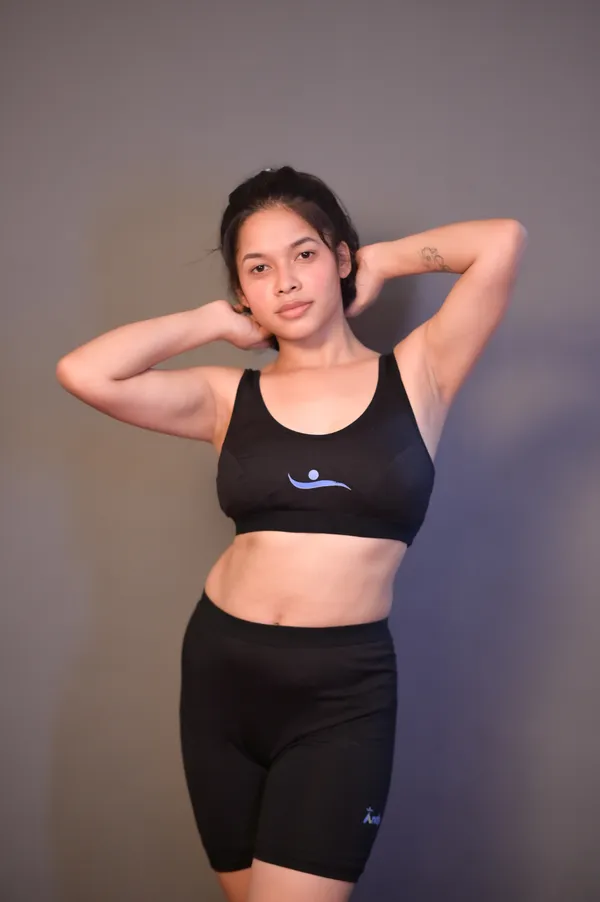 Black_Activewear_Set_for_Women