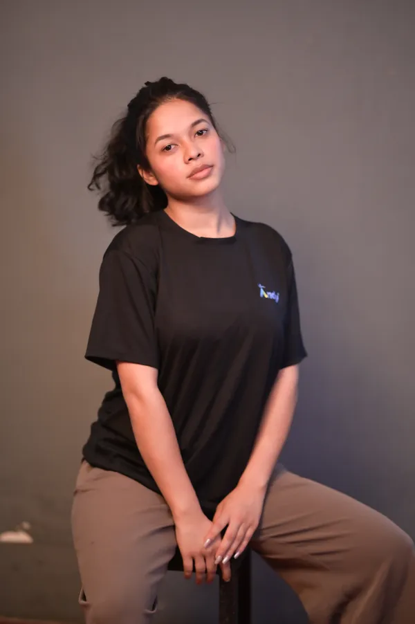 Black_Regular_Fit_T-Shirt_for_Women